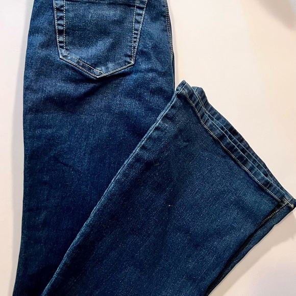 Stag Flare Denim Jeans in excellent condition. - Picture 1 of 5
